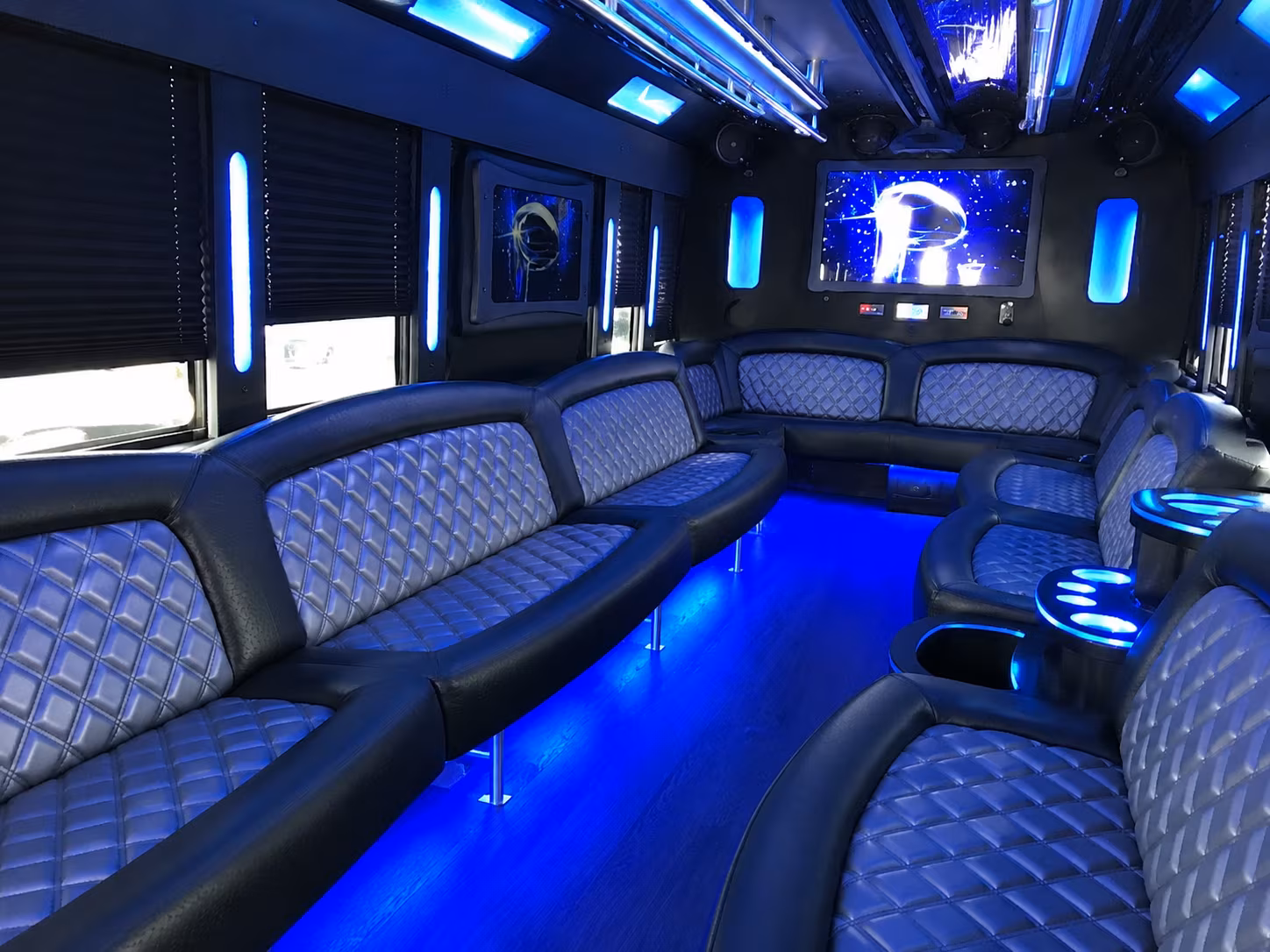 little rock bus rentals