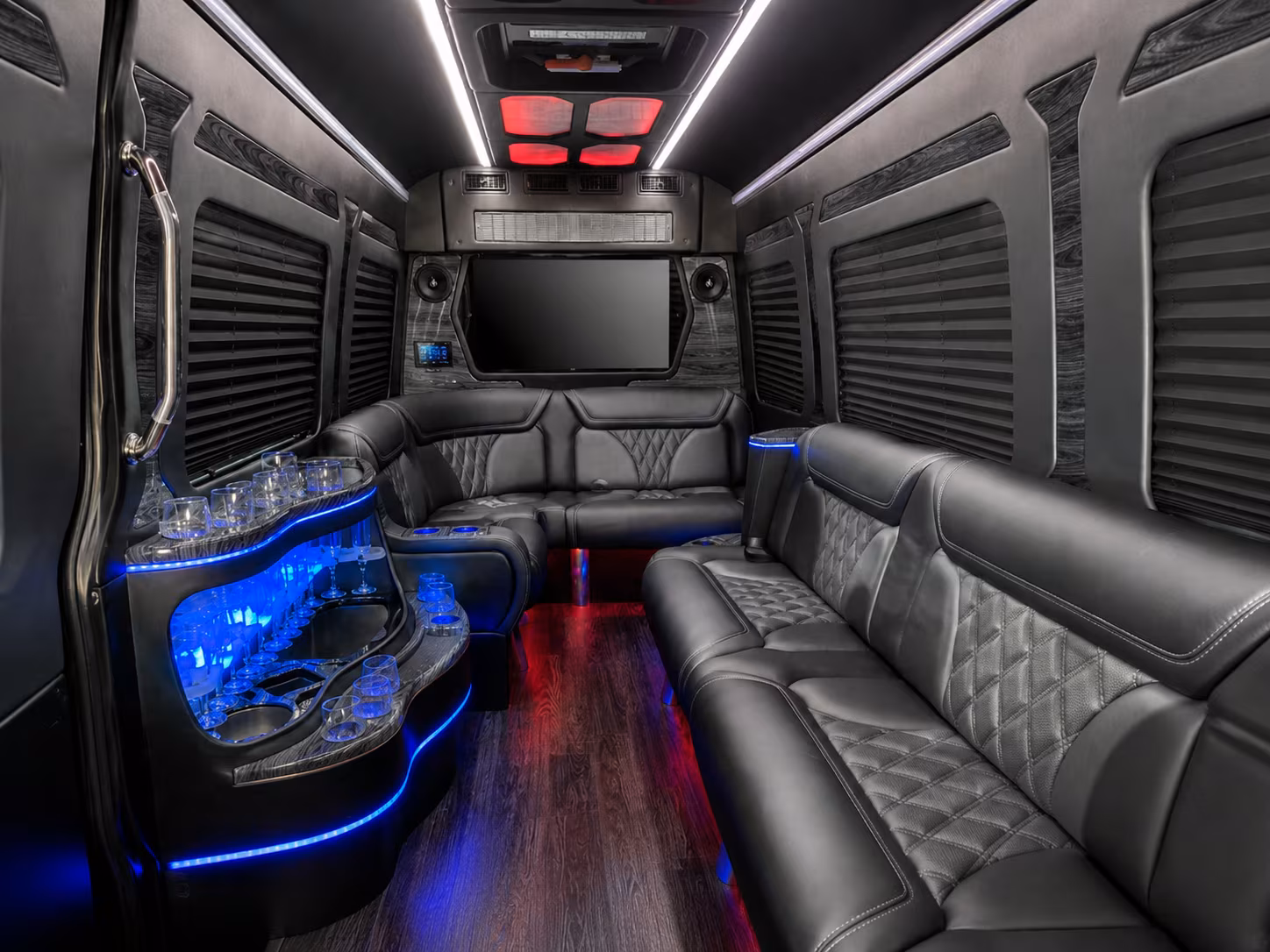 midwest city 25 passenger party bus