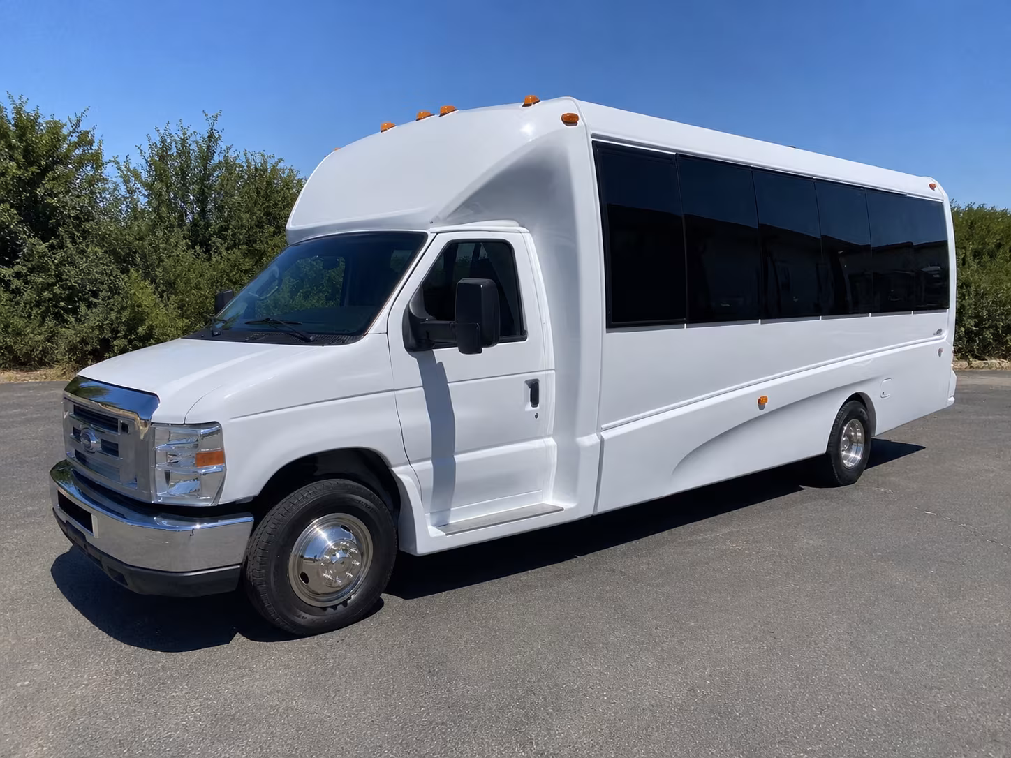 midwest city anniversary party bus rental
