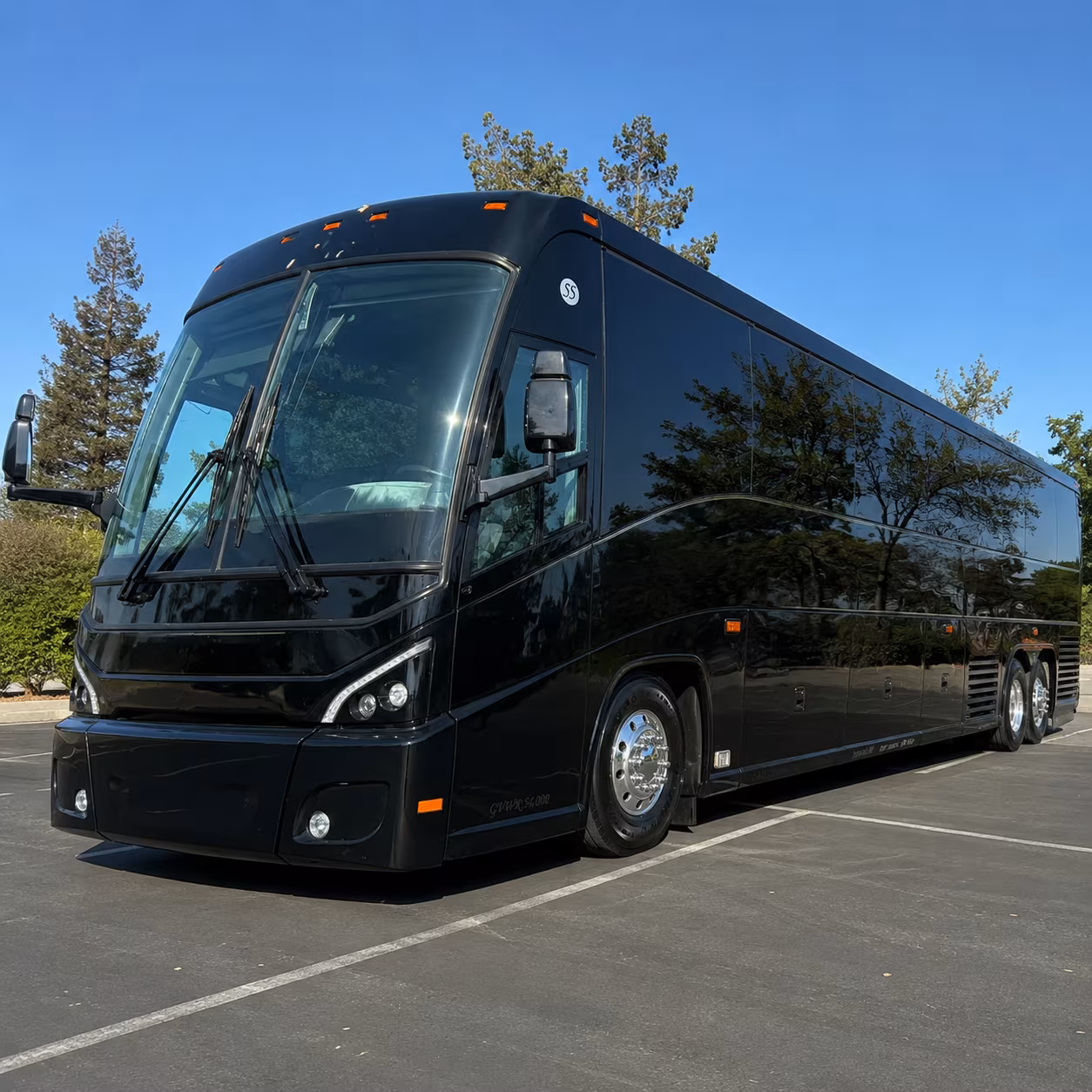we make it easy to find temporary workforce transportation for hiring events and surge periods