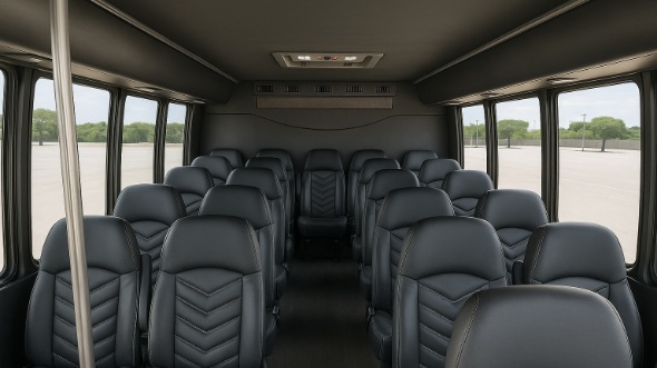 houston 28 passenger minibus
